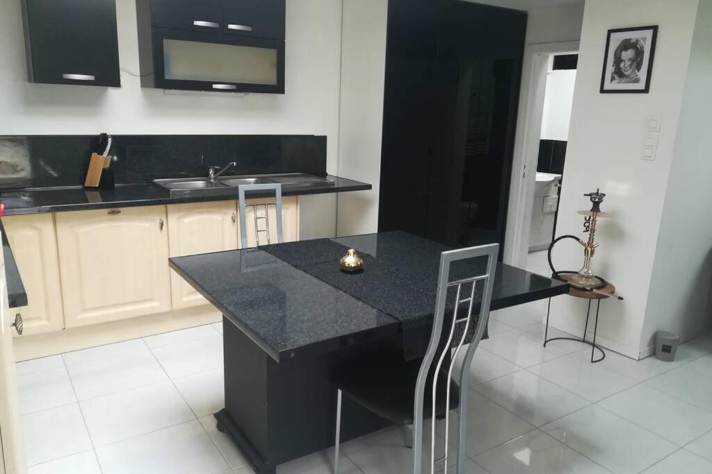 Appartement Neuf A Boussu - Pres De La France - Sejour Detente المظهر الخارجي الصورة